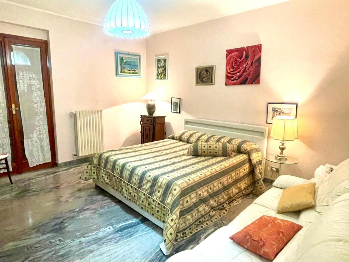 La Vie En Rose Mattinata Apartment Exterior photo